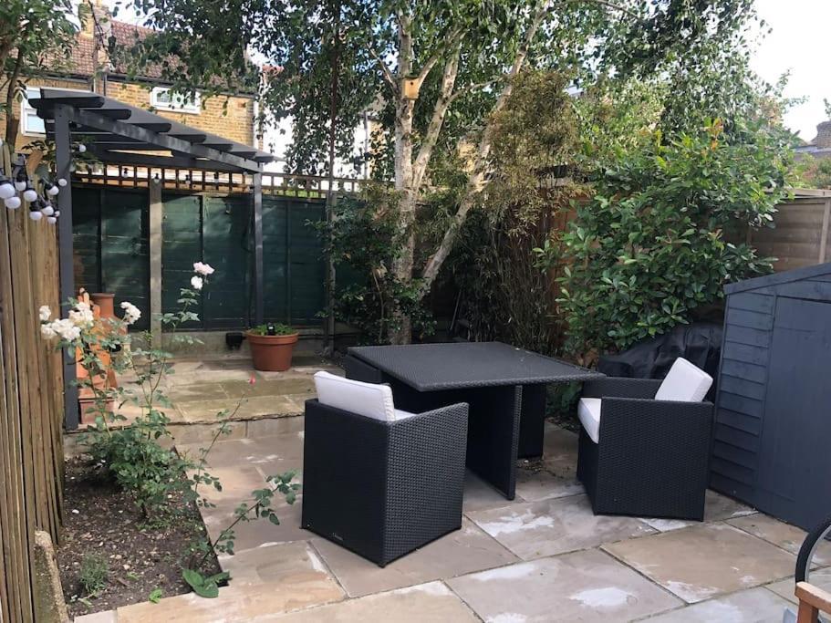 Unique Private Apartment W/ Easy Access To Central London Exteriör bild